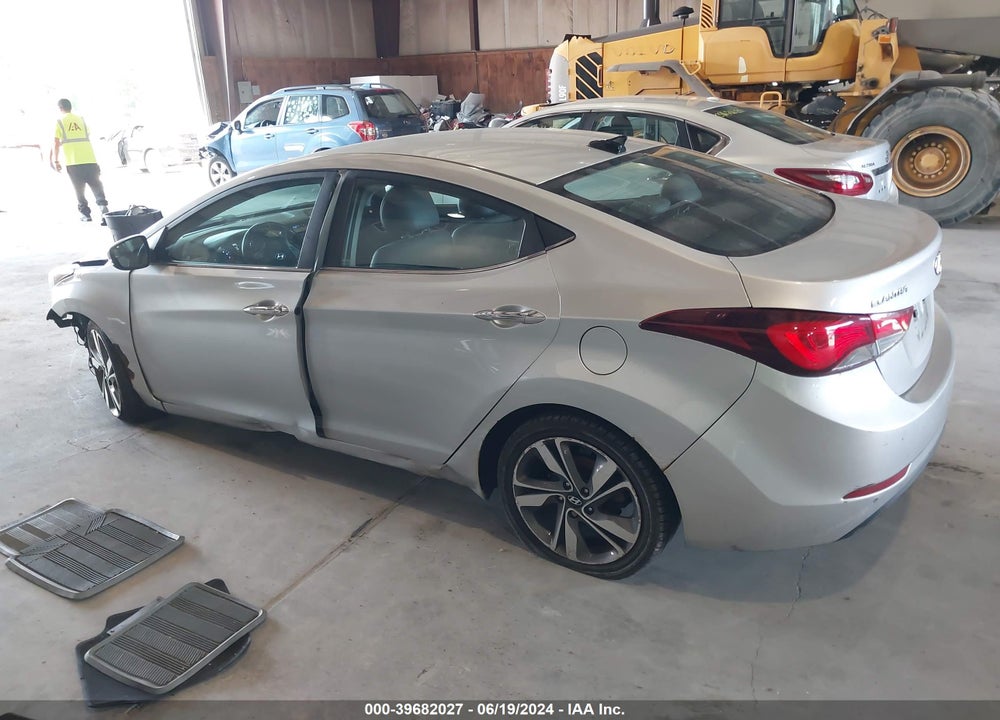 2015 HYUNDAI ELANTRA LIMITED VIN: 5NPDH4AE6FH618205