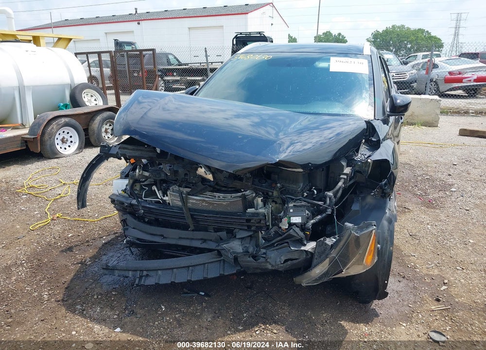 2019 NISSAN KICKS SV VIN: 3N1CP5CU5KL564174