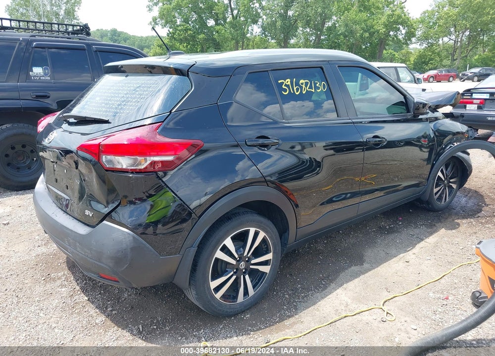 2019 NISSAN KICKS SV VIN: 3N1CP5CU5KL564174