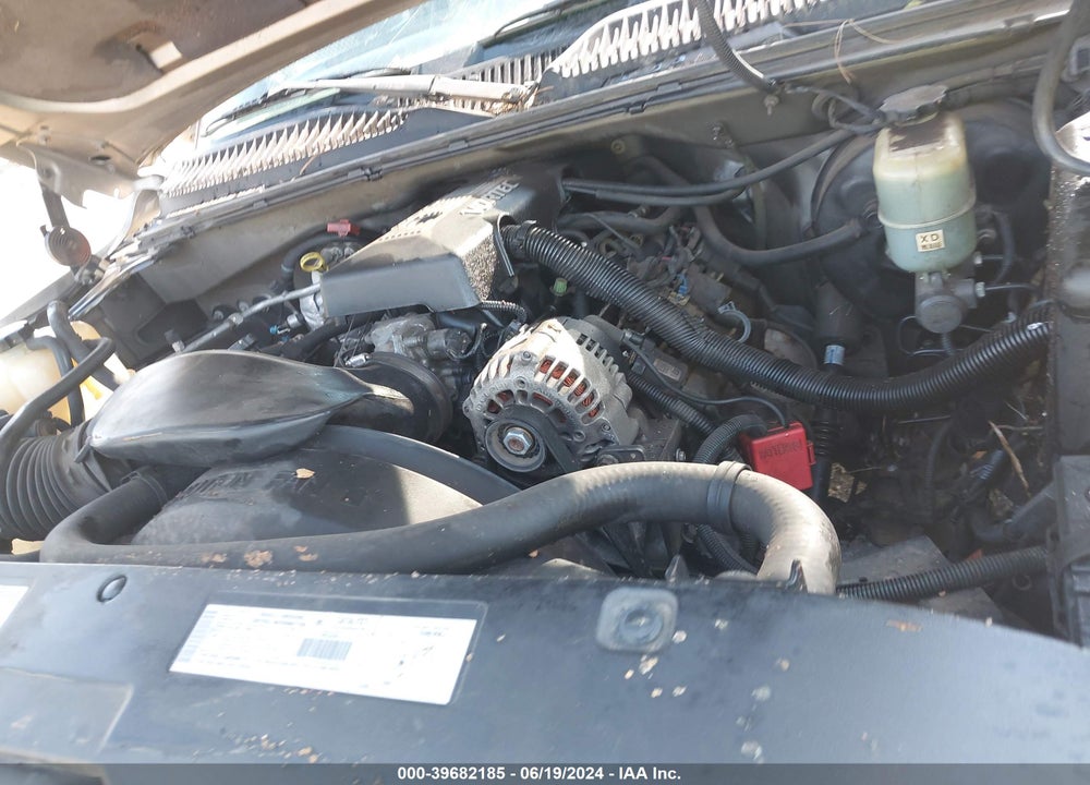 2000 CHEVROLET SILVERADO 1500 LS VIN: 1GCEK19T7YE385560