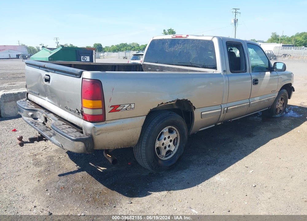 2000 CHEVROLET SILVERADO 1500 LS VIN: 1GCEK19T7YE385560