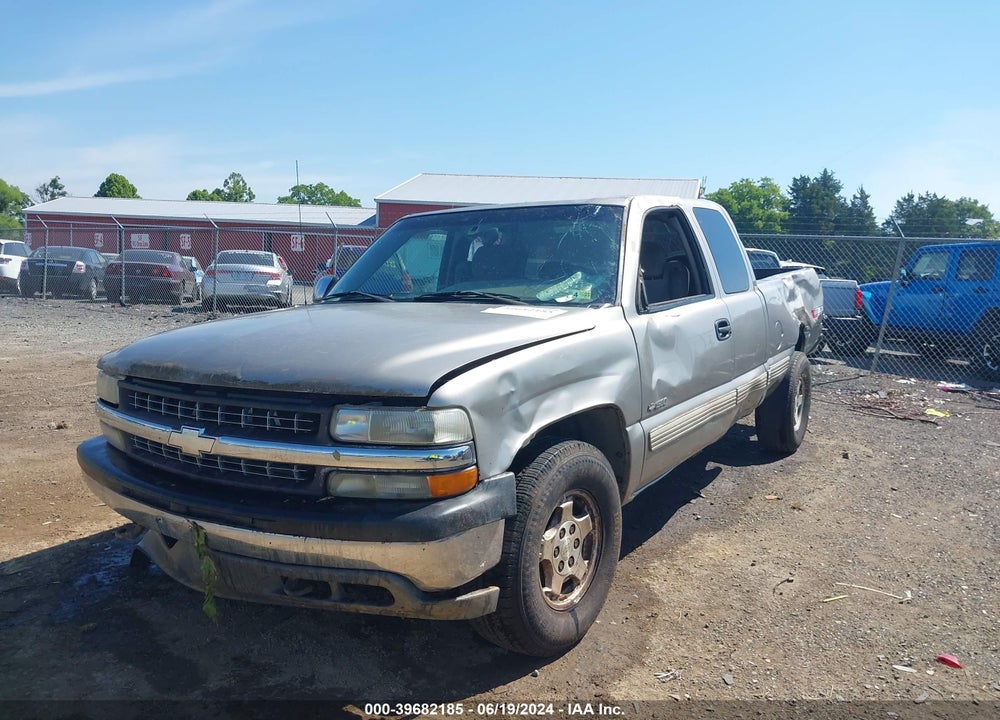 2000 CHEVROLET SILVERADO 1500 LS VIN: 1GCEK19T7YE385560