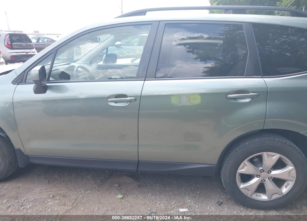 2014 SUBARU FORESTER 2.5I PREMIUM VIN: JF2SJAEC0EH414937