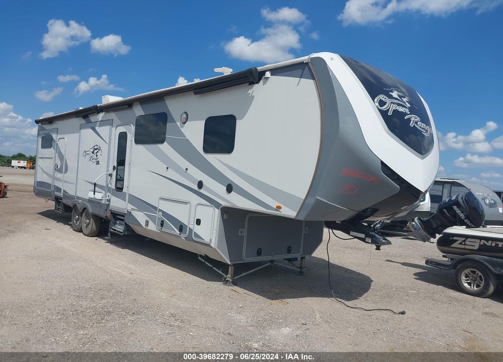 2017 HIGHLAND RIDGE HEARTLAND  TRAVEL TRAILER VIN: 58TFE4225H5030123