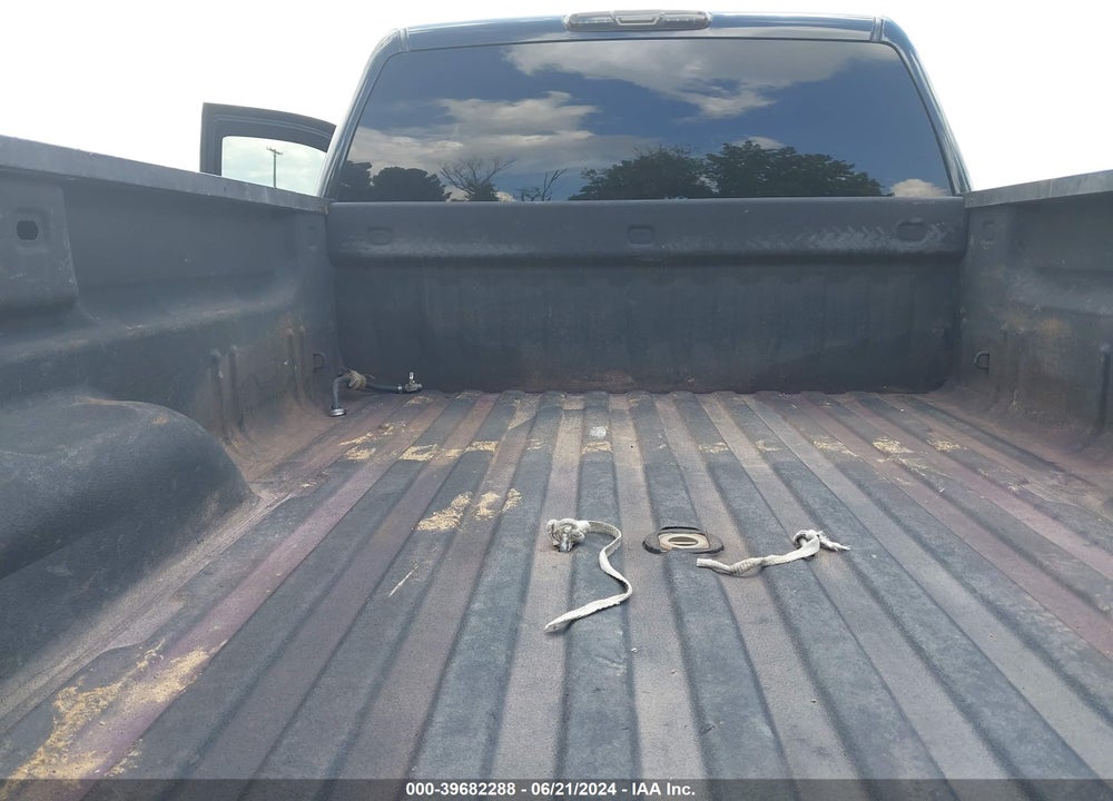 2009 GMC SIERRA 3500HD SLT VIN: 1GTJK93659F178614