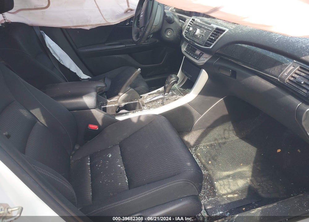 2015 HONDA ACCORD SPORT VIN: 1HGCR2F51FA019548