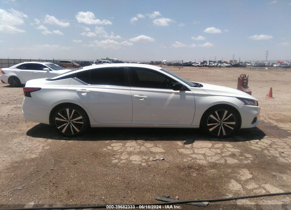 2021 NISSAN ALTIMA SR FWD VIN: 1N4BL4CVXMN413282