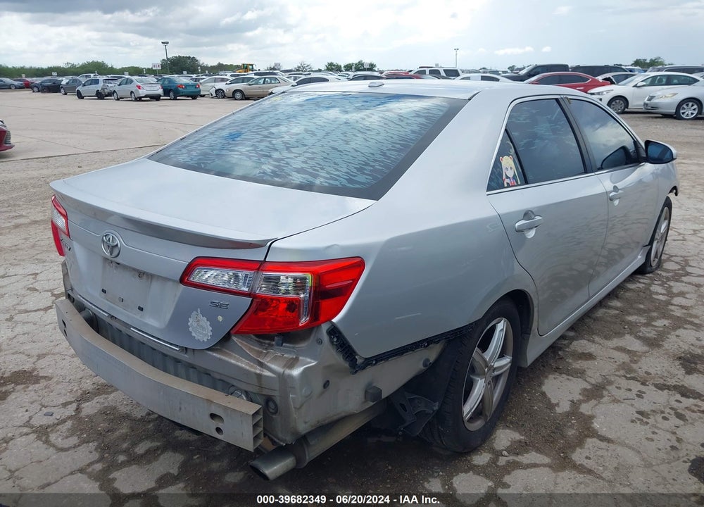 2014 TOYOTA CAMRY SE VIN: 4T1BF1FK4EU755136