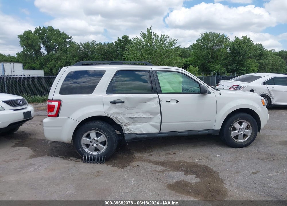 2009 FORD ESCAPE XLT VIN: 1FMCU03G99KD04998