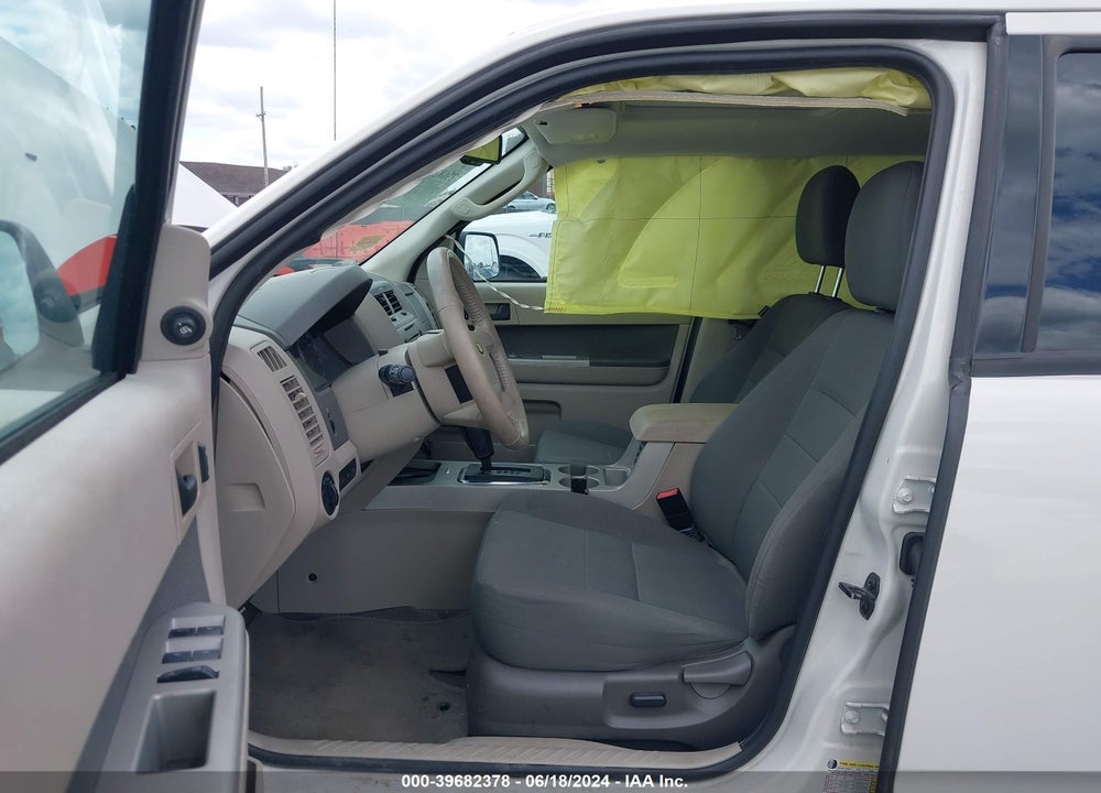 2009 FORD ESCAPE XLT VIN: 1FMCU03G99KD04998