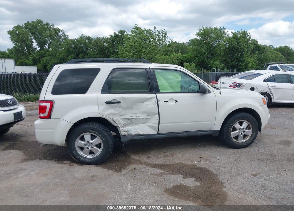2009 FORD ESCAPE XLT VIN: 1FMCU03G99KD04998