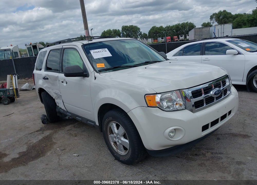 2009 FORD ESCAPE XLT VIN: 1FMCU03G99KD04998