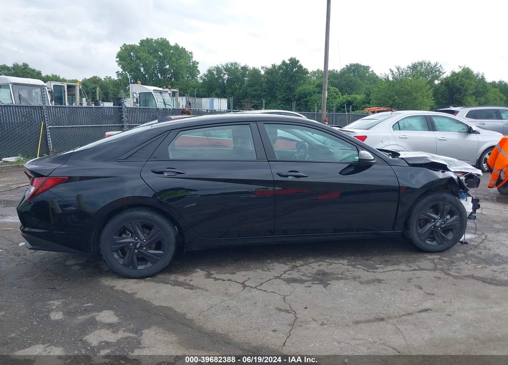 2021 HYUNDAI ELANTRA SEL VIN: KMHLS4AG6MU133141