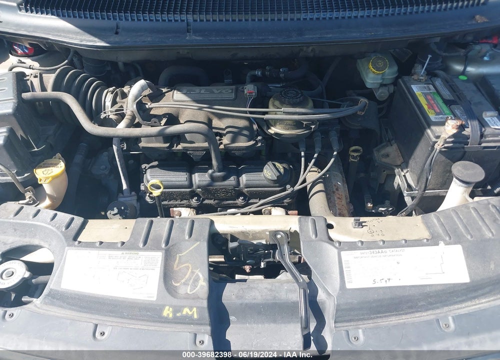2005 CHRYSLER TOWN & COUNTRY LX VIN: 2C4GP44RX5R597195