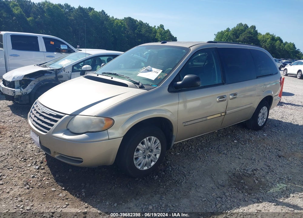 2005 CHRYSLER TOWN & COUNTRY LX VIN: 2C4GP44RX5R597195