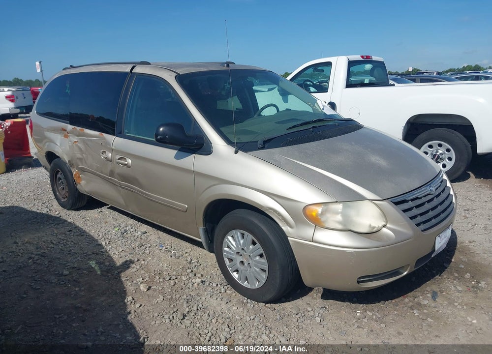 2005 CHRYSLER TOWN & COUNTRY LX VIN: 2C4GP44RX5R597195