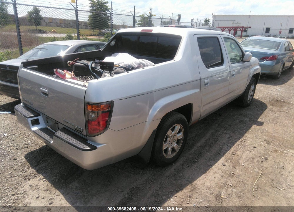 2006 HONDA RIDGELINE RTL VIN: 2HJYK16516H550104