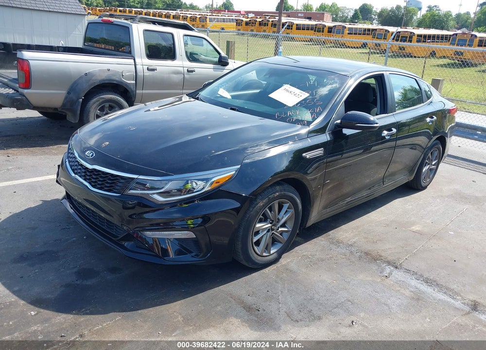 2019 KIA OPTIMA LX VIN: 5XXGT4L36KG296355