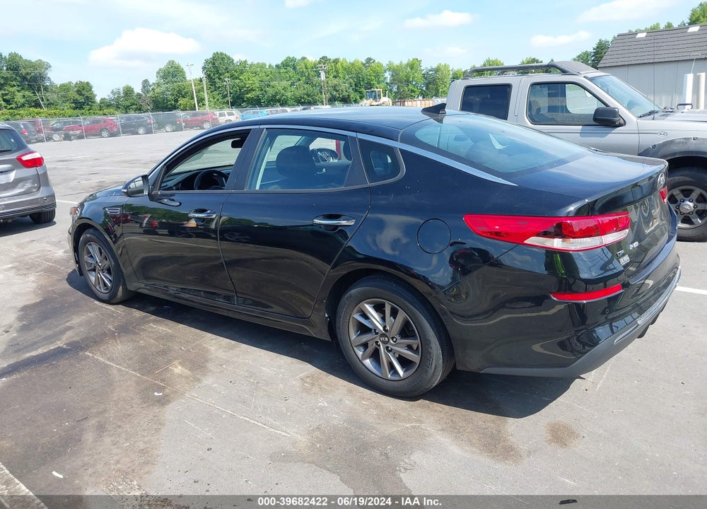2019 KIA OPTIMA LX VIN: 5XXGT4L36KG296355