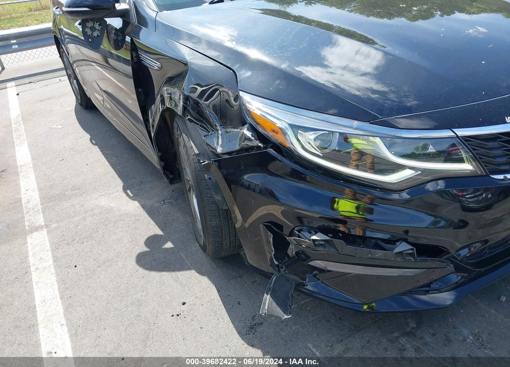 2019 KIA OPTIMA LX VIN: 5XXGT4L36KG296355