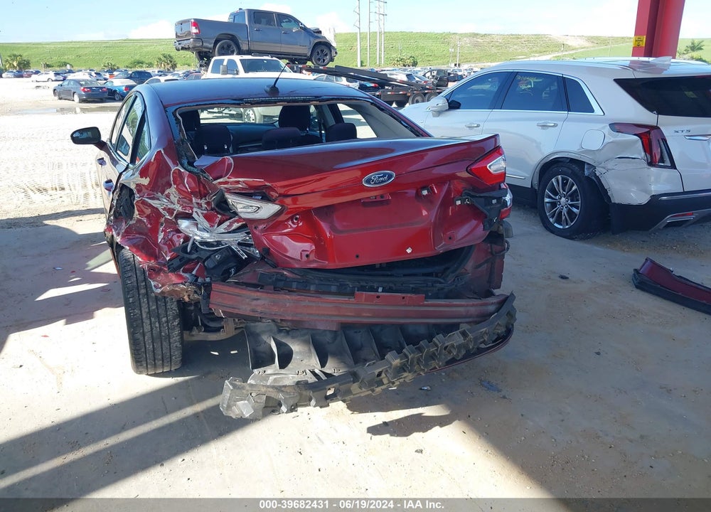 2015 FORD FUSION SE VIN: 1FA6P0H77F5107989