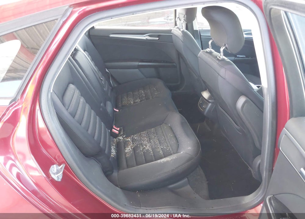 2015 FORD FUSION SE VIN: 1FA6P0H77F5107989