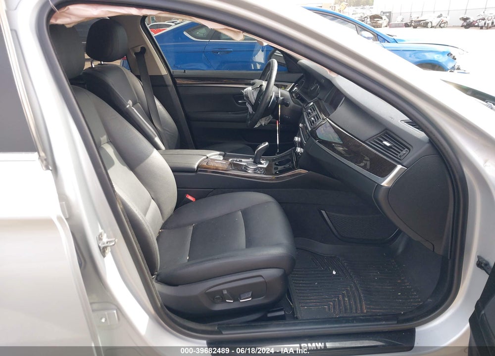 2016 BMW 528I VIN: WBA5A5C58GG351986