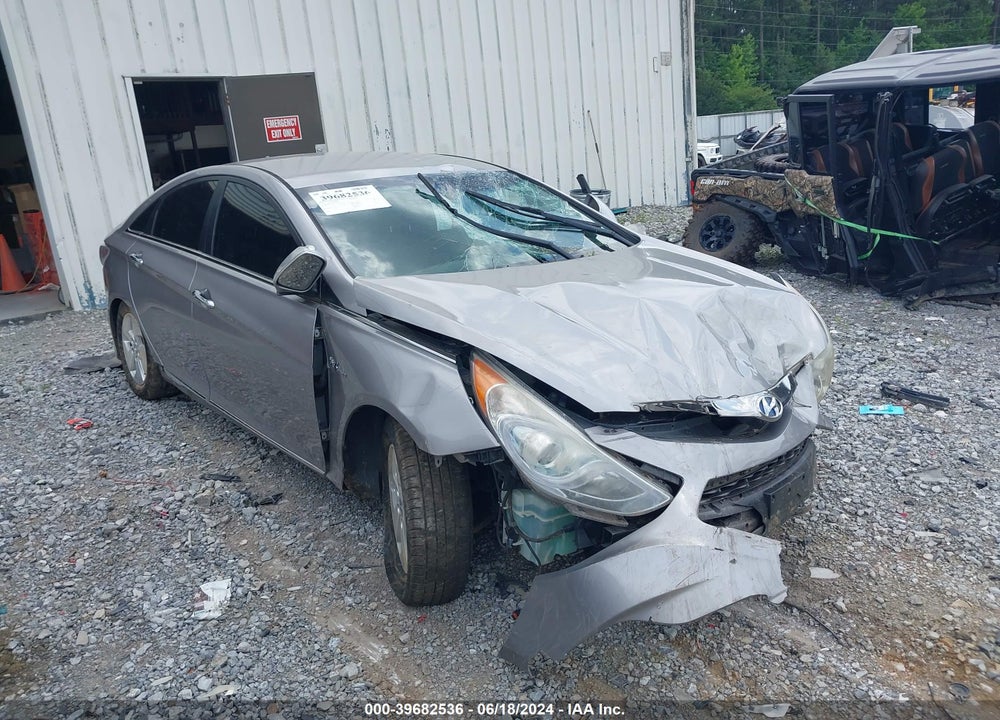 2011 HYUNDAI SONATA HYBRID VIN: KMHEC4A41BA006114