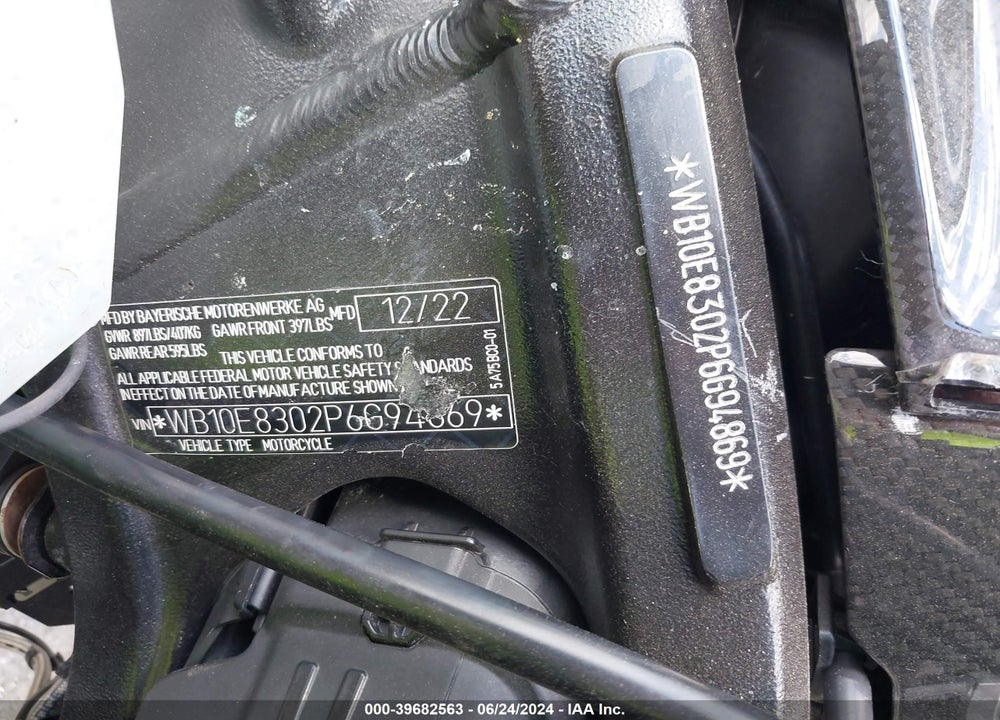 2023 BMW M 1000 R VIN: WB10E8302P6G94869