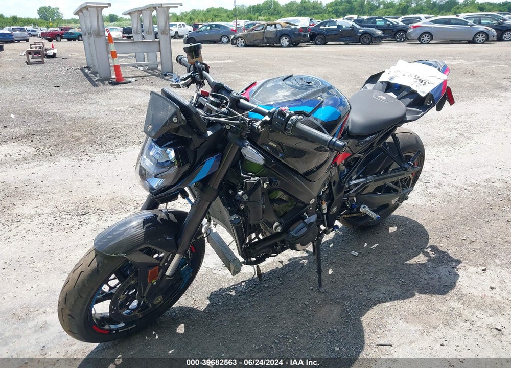 2023 BMW M 1000 R VIN: WB10E8302P6G94869