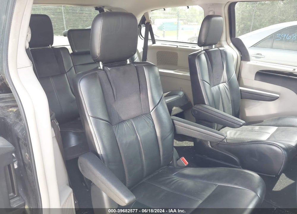 2014 CHRYSLER TOWN & COUNTRY LIMITED VIN: 2C4RC1GG9ER339151