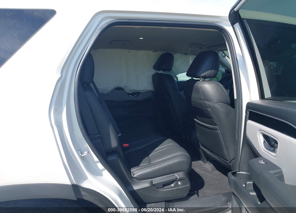 2023 HONDA PILOT 2WD LX VIN: 5FNYG2H29PB007041