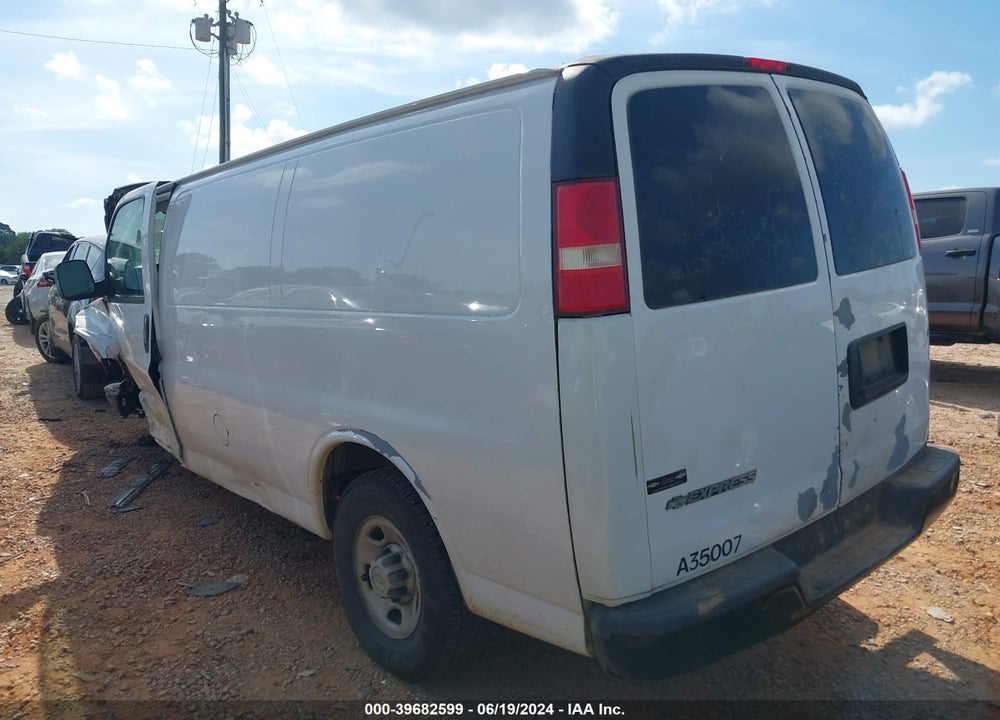 2007 CHEVROLET EXPRESS WORK VAN VIN: 1GCGG25V271119845