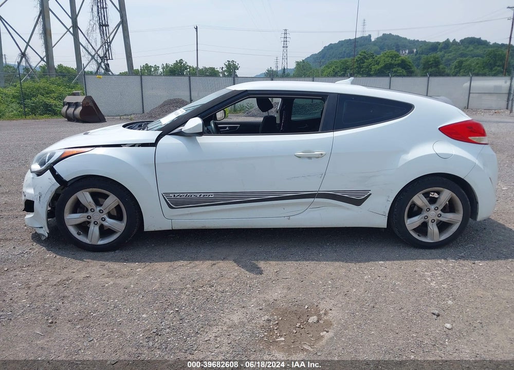 2014 HYUNDAI VELOSTER BASE W/BLACK VIN: KMHTC6AD2EU184524