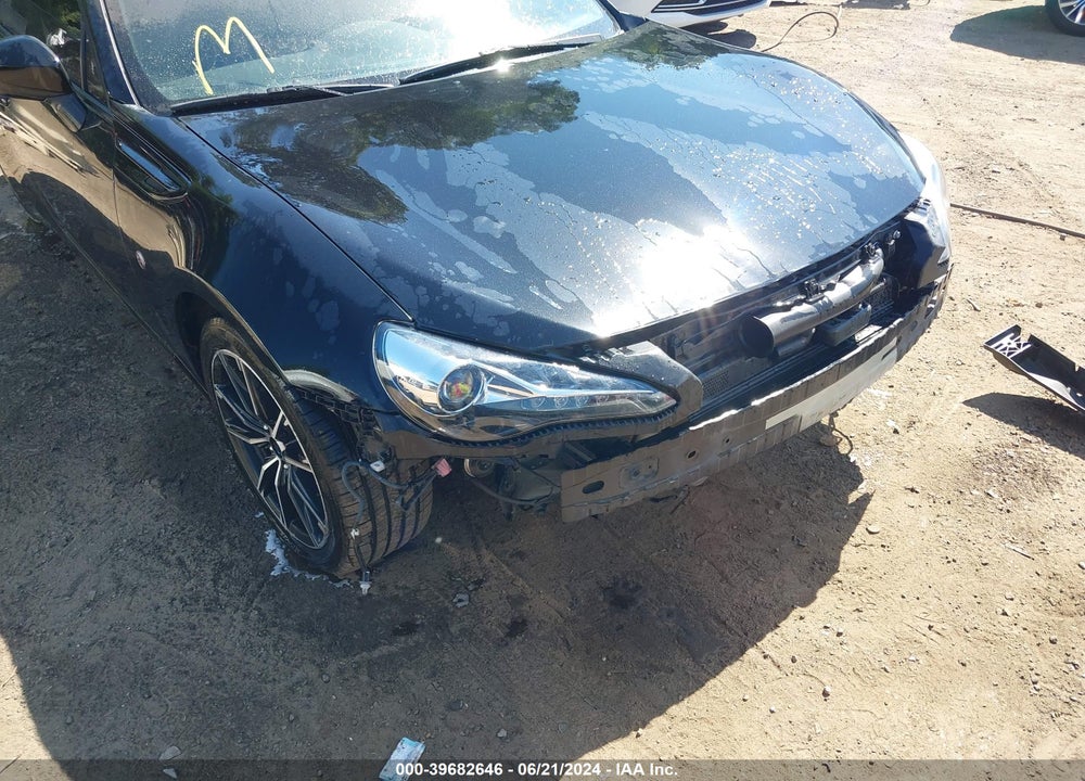 2017 TOYOTA 86 VIN: JF1ZNAA12H8710770