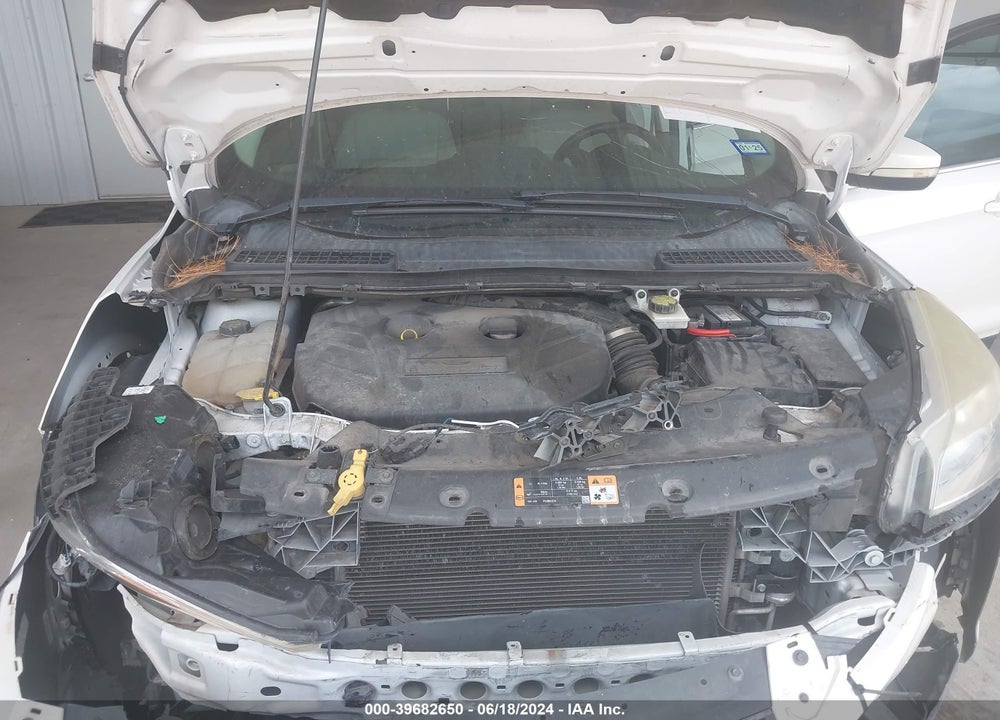 2015 FORD ESCAPE TITANIUM VIN: 1FMCU0J94FUB61429