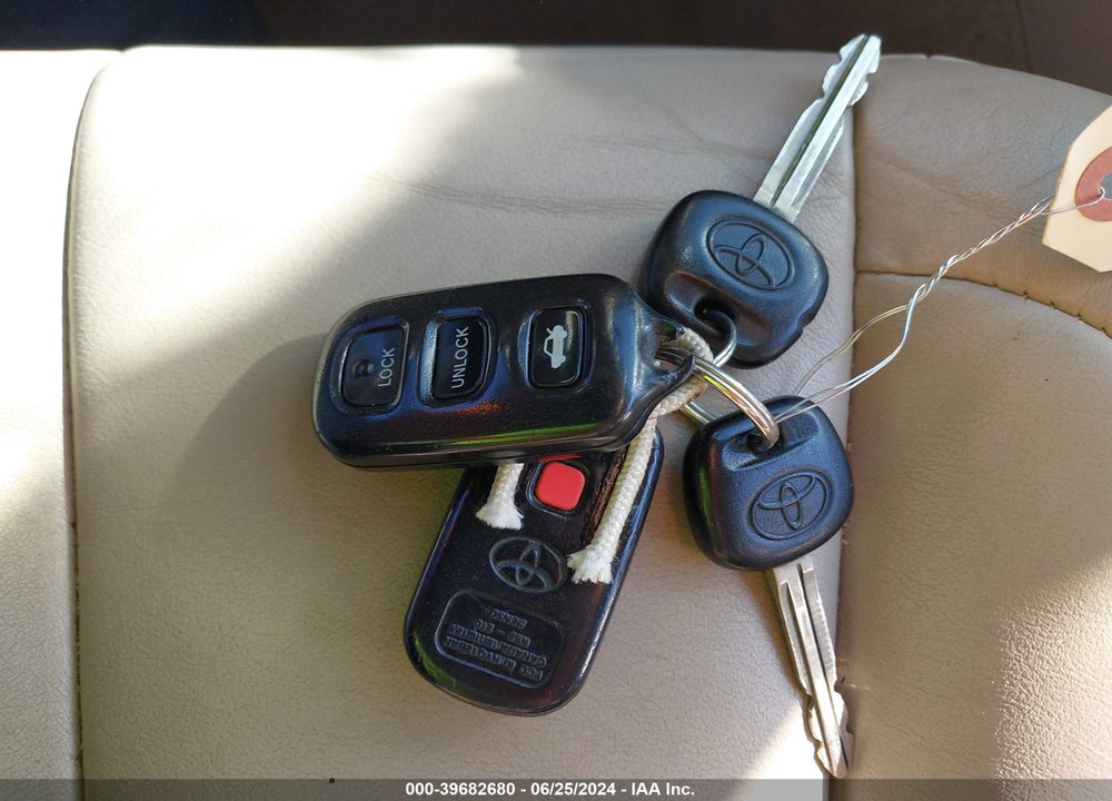 2003 TOYOTA AVALON XLS VIN: 4T1BF28B03U292802