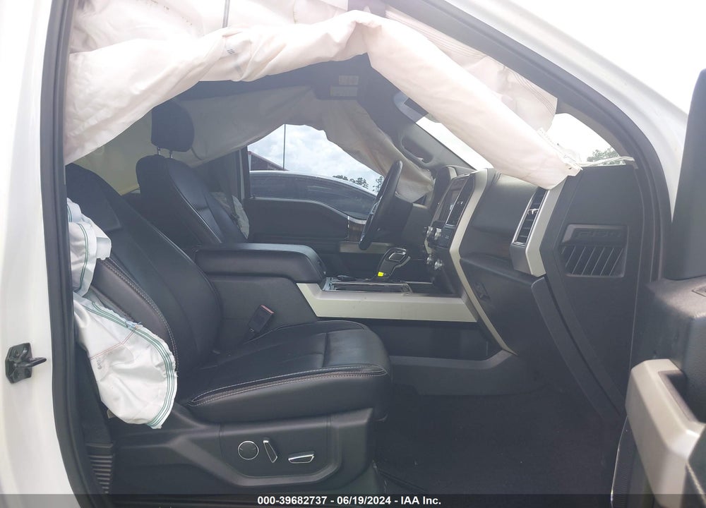 2018 FORD F-150 LARIAT VIN: 1FTEW1CG4JKC19309