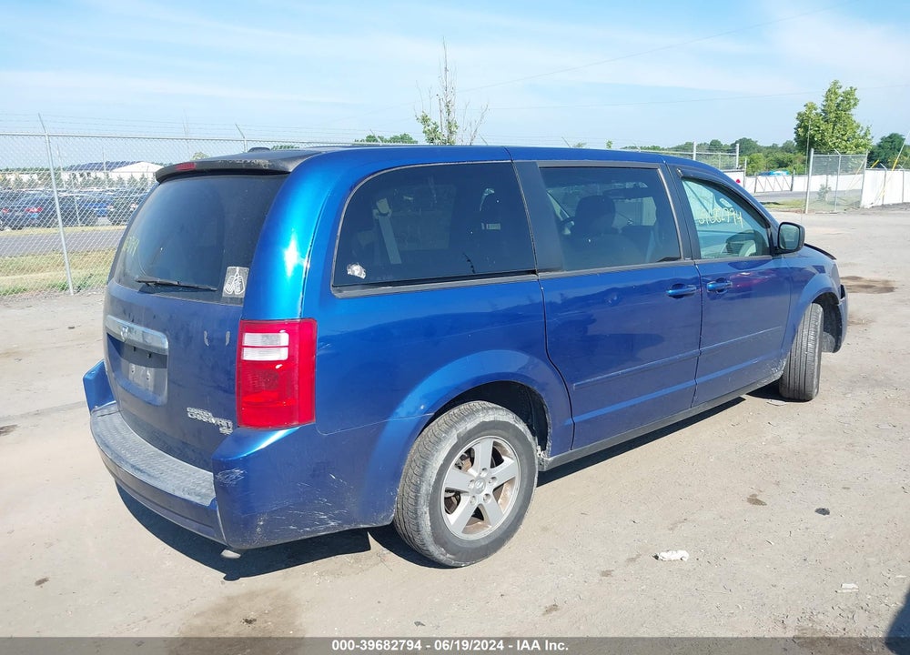2010 DODGE GRAND CARAVAN SE VIN: 2D4RN4DE4AR144067