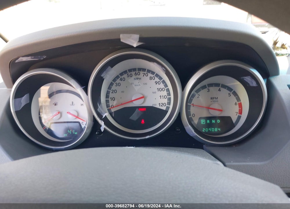 2010 DODGE GRAND CARAVAN SE VIN: 2D4RN4DE4AR144067