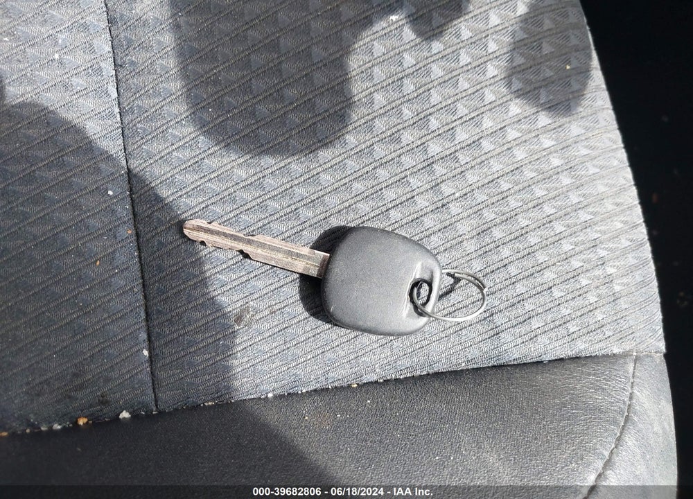 2012 TOYOTA CAMRY SE VIN: 4T1BF1FK8CU603695