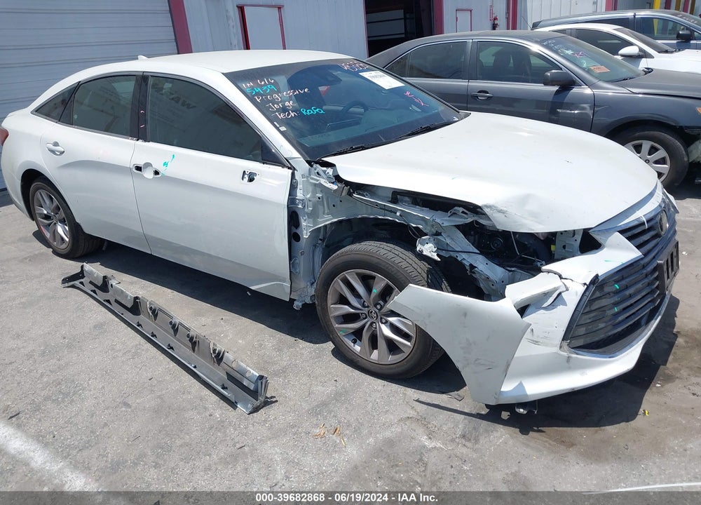 2022 TOYOTA AVALON XLE VIN: 4T1JZ1FB7NU087531
