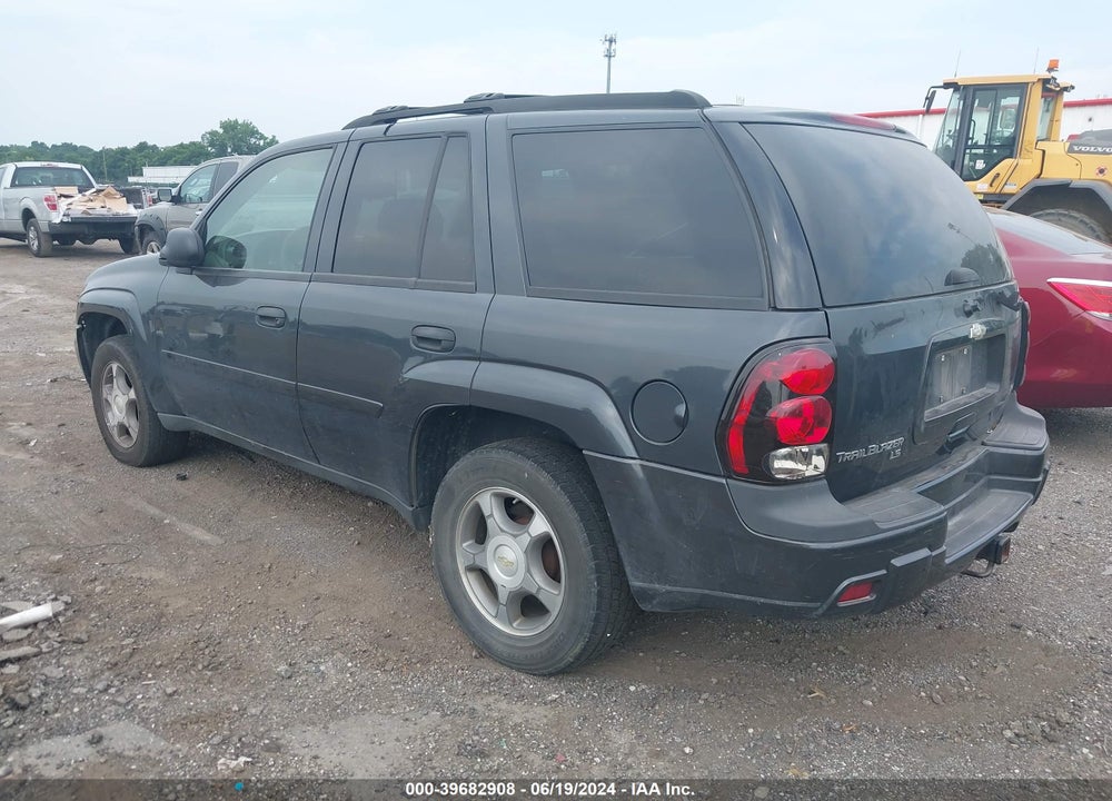2007 CHEVROLET TRAILBLAZER LS VIN: 1GNDT13S272273250