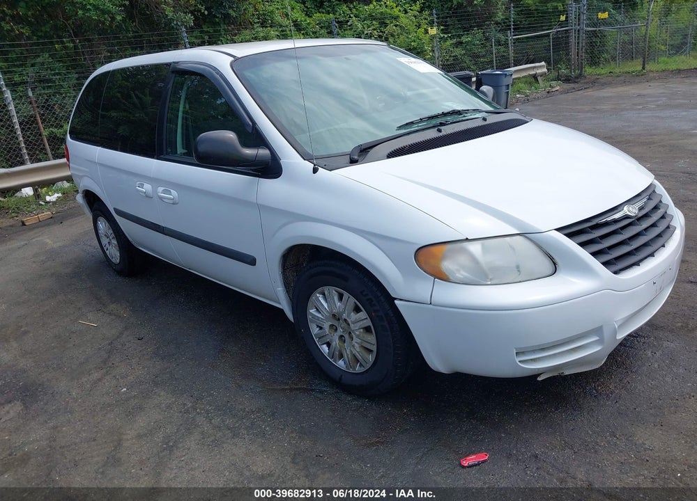 2005 CHRYSLER TOWN & COUNTRY VIN: 1C4GP45R95B442151