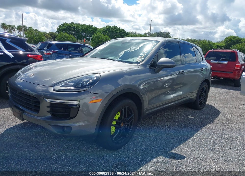2016 PORSCHE CAYENNE E-HYBRID S VIN: WP1AE2A27GLA60852