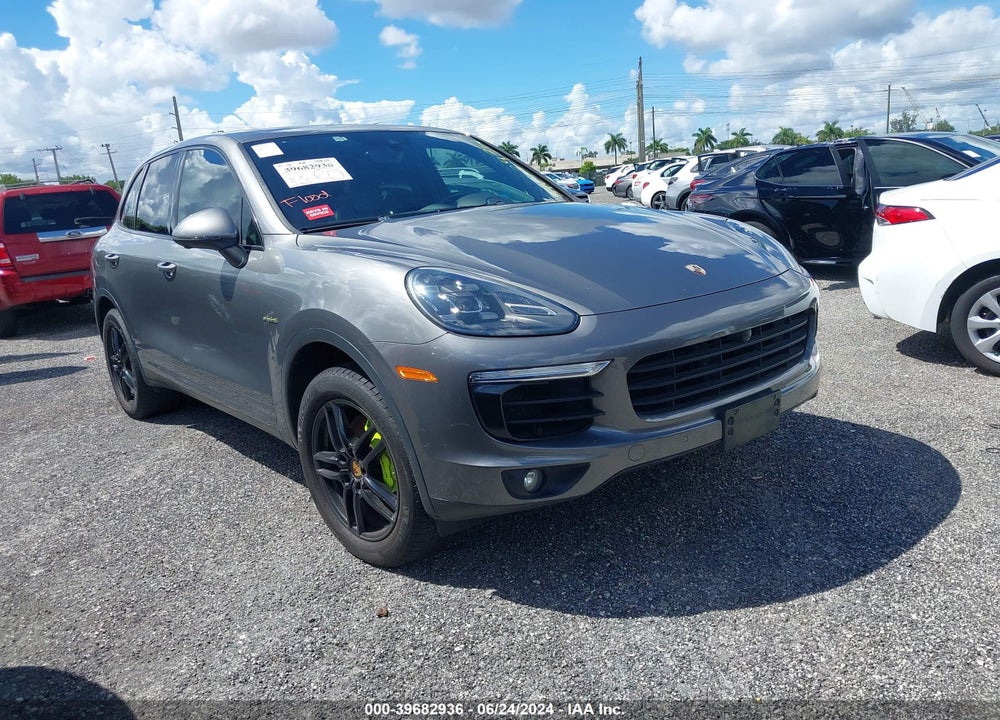 2016 PORSCHE CAYENNE E-HYBRID S VIN: WP1AE2A27GLA60852