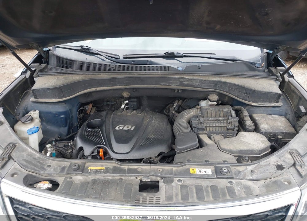 2014 KIA SORENTO LX VIN: 5XYKT3A61EG455767