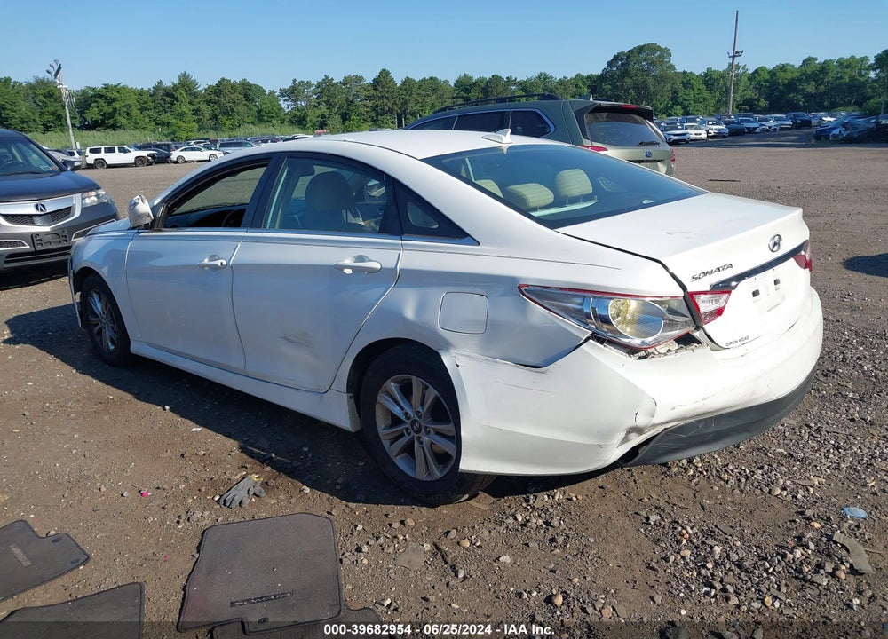 2014 HYUNDAI SONATA GLS VIN: 5NPEB4AC7EH930231