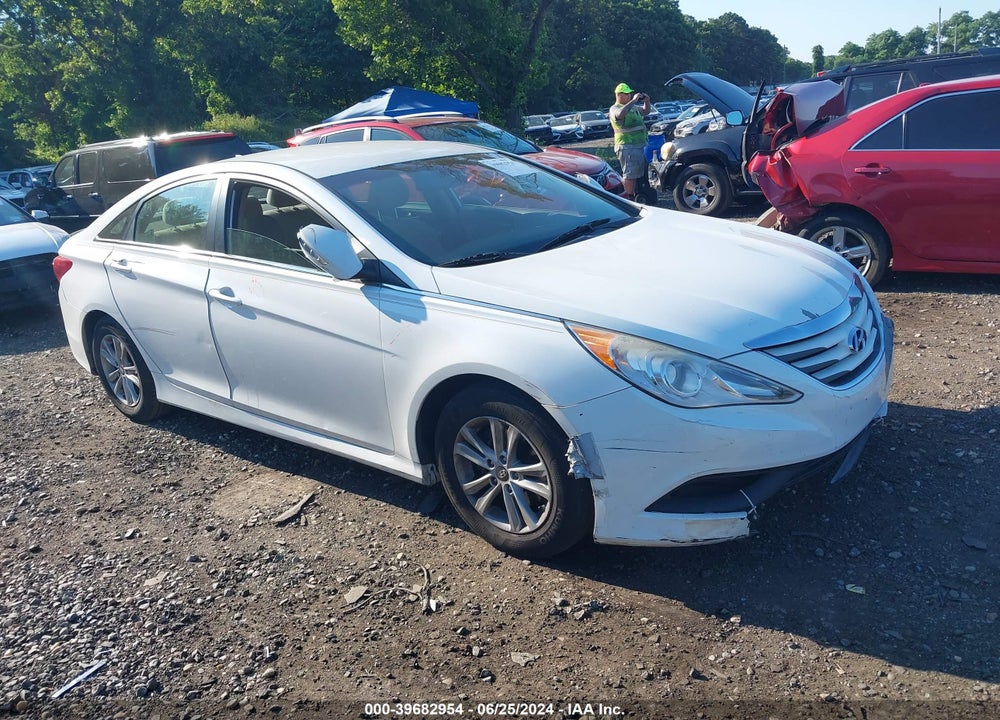 2014 HYUNDAI SONATA GLS VIN: 5NPEB4AC7EH930231
