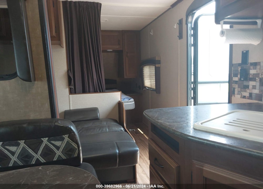 2016 JAYCO OTHER VIN: 1UJBJ0BN0G1T80119